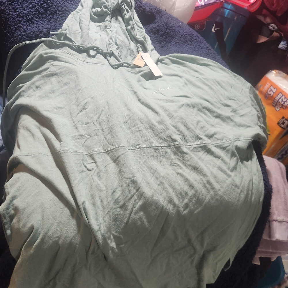 PINK Victoria's Secret Green Sweatshirt Relaxed Fit